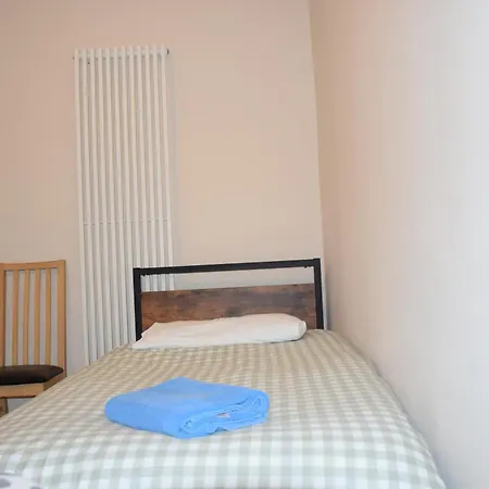 Chandos - 4 Bedroom House - 20 Mins To Centre London Exterior photo