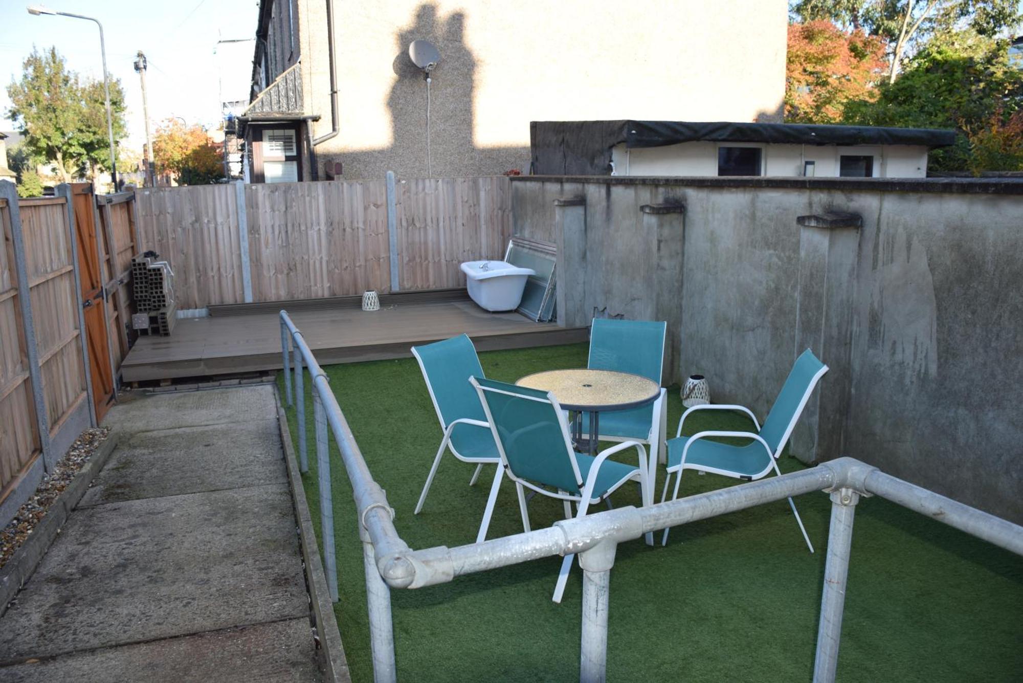 Chandos - 4 Bedroom House - 20 Mins To Centre * London
